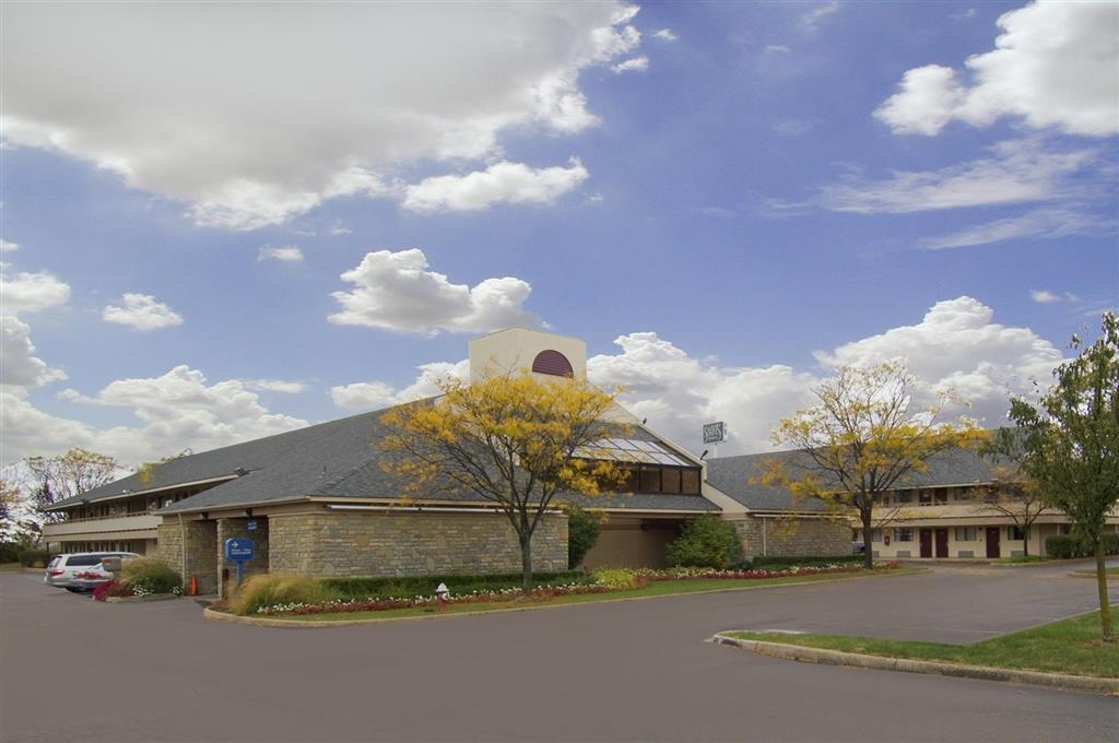 Rodeway Inn Columbus Exterior photo