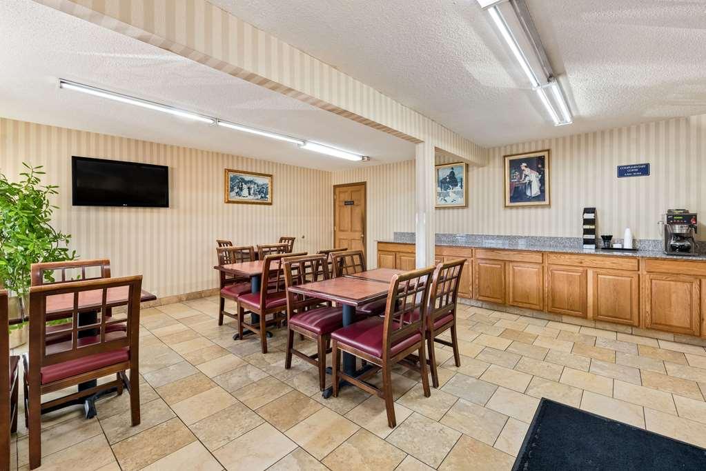 Rodeway Inn Columbus Exterior photo